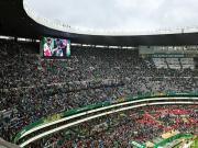 记者：阿兹特克球场嘘声震天，英格兰球迷歌声几乎被完全淹没
