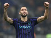 意媒：恰尔汗奥卢已被齐沃说服，决定下赛季继续留在国米