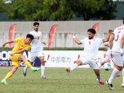国足亚运队0-0伊朗，吴曦凌空斩中楣，张玉宁失良机