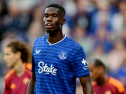 蒂尔诺巴里空霸显神威埃弗顿力克曼联