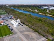 图片报：莱比锡挂牌出售原临时办公集装箱，希望获六位数报价