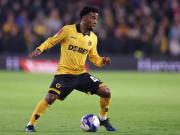 队报：狼队降级英冠后，安热尔-戈梅斯不会被买断