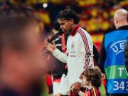 世体：亚马尔伤缺约一个半月，若保守估算只能赶上出战乌拉圭