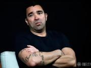 每体：为推进新赛季引援，德科本周奔赴伦敦会晤了多位经纪人