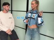 太阳报：塞内西女友换着穿各种阿根廷主题衣服，让塞内西打分