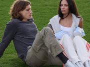 里卡多·卡拉菲奥里与阿莉森·杜比出镜演绎