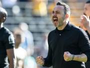 德泽尔比：金斯基承受了很多痛苦，他对今天的三分至关重要