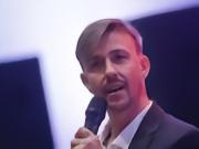 反对穆帅回皇马被批评，古蒂：面对非议，最好方式是微笑致谢