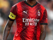 ​曼联盯上米兰头牌莱奥，五六千万就能谈，这周末现场验货