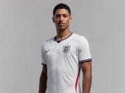 太阳报：英格兰球衣在英国售价约90镑，而纽约售价为77.66镑