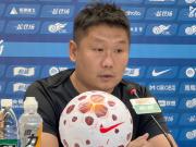 刘建业：恩加缺席会有人顶上；要在保级基础上有更高的目标