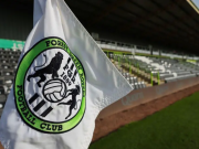 素食俱乐部，绿色森林流浪：驱逐一名球迷与培根三明治无关