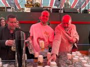 随波黑晋级世界杯，斯图加特前锋德米罗维奇请球迷喝800升啤酒