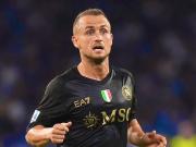 记者：尽管洛博特卡解约金2500万，但那不勒斯仍希望留下球员