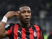 记者：米兰得先卖几名球员，其中可能有托莫里和埃斯图皮尼安