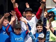 Reporter: Since 2018, Mbappe has never received a national team salary and has donated all his prize money.