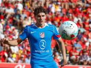 记者：小蜘蛛低度踝关节扭伤，但若情况良好他能出战次回合