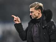 皮什切克转型教练：家庭事业兼顾的足球智慧