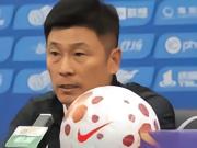  李国旭：小伙子们能够进步这么快，有一半功劳是球迷的