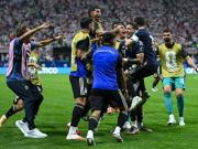 Pro Evolution Soccer | Argentina 2-1 England to advance to the final, Lautaro Martinez scores the winning goal, Messi provides two assists
