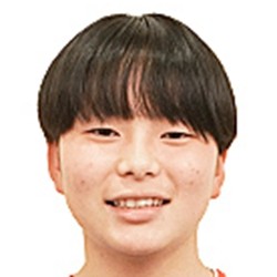 山路真白
