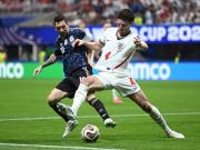 Hasselbain: Rice is excellent, I don't understand Souness's criticism.