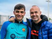 Iniesta: Pedri's drop out of the starting lineup surprised me; Messi is the undisputed choice.