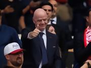 Reporter: Gianni Infantino flew nearly 60,000 miles during the World Cup, equivalent to circling the Earth twice.