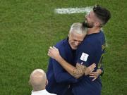 Giroud paid tribute to Deschamps on social media: Everything you created will forever remain in the history of the French national team.