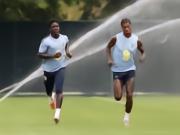TA: Rashford may return to Manchester United; Barcelona may not activate the buyout clause.