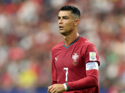 C罗点赞"FIFA腐败"帖文，梅罗双双告别世界杯