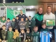 Scaloni received a commemorative plaque from his youth academy club in recognition of his hard work and inspiration to his hometown.