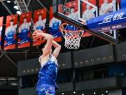 新疆107-92战胜天津，齐麟22+5+4，卡梅伦-杨20+3+3