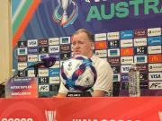 孟加拉女足主帅：中国队有时看似势不可挡，但我们绝不退缩