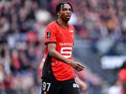 跟队：雅凯将缺席本赛季剩余比赛，利物浦预计他季前赛能复出