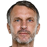 Roman Skuhravy