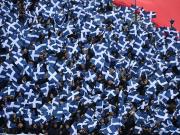 全市场：科莫颁布季票新规，球迷无故缺席3场可能失去季票资格