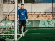 球员动态|佩尔万续约至2027：老将留队，共度关键阶段