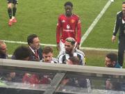 曼晚：纽卡曼联近年积怨已久，B费和乔林顿在球员通道吵架