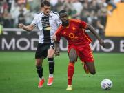 每体：巴萨正物色左脚中卫，罗马后卫恩迪卡进入考察范围