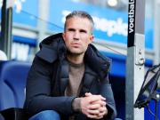 Maduro: Van Persie is suitable to coach the Dutch national team; he can be paired with an experienced assistant coach.