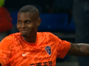  半场：云南3-0海牛，克莱伯、弋腾、侯永永破门