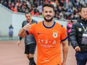  首轮打满全场并献助攻，瓦科社媒庆祝胜利：好的开始，三分到手