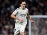  皇马官方：卡雷拉斯右小腿腓肠肌肌肉受伤，情况有待观察