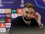  多纳鲁马：库尔图瓦就像班里的尖子生，我能从他身上学到很多