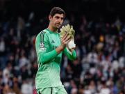 后场精准长传，库尔图瓦成为近7年首位欧冠16强送出助攻的门将