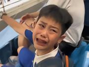 深圳小球迷误入大连球迷看台急哭后续：得知自己火了又哭一场