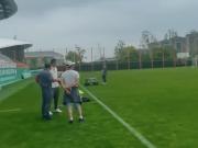 东体：U19国青1-1战平海港B队，邵佳一现场观看并记录