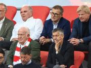 卡恩：拜仁管理层重组速度像蜗牛一样慢，这件事已拖了很多年