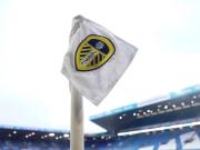  镜报：针对恋童癖萨维尔的口号引发众怒，利兹联曼联联手整治